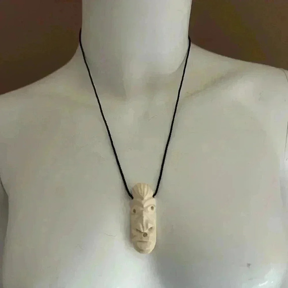 5/$25 Stonehenge totem post bone carved men necklace, waterproof  for beach - Picture 4 of 7